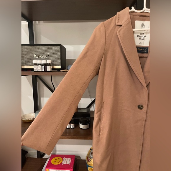 Trench coat from Babaton Aritzia (size XS) - Picture 2 of 4